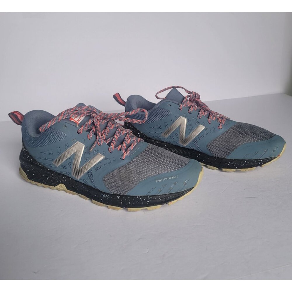 New Balance Women's FuelCore Nitrel V1 Trail Running Shoes. Size 10.5